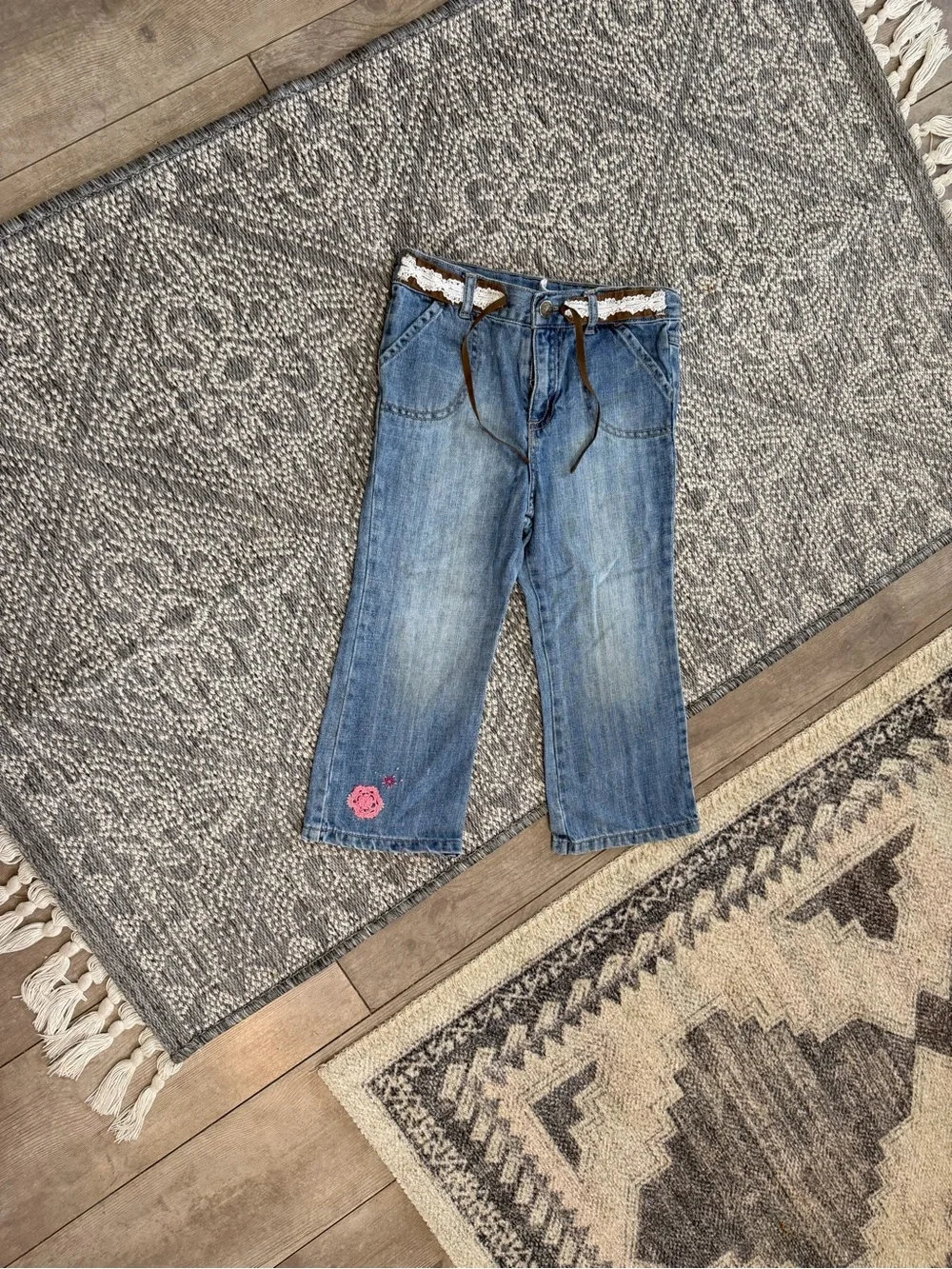 VTG y2k OshKosh B'gosh Toddler Girls Floral Embroidered Belted Jeans Boho 3T